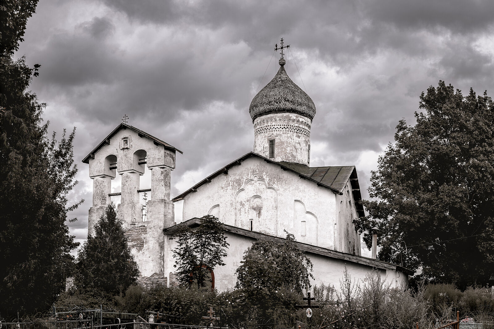 Аркадий Захаров фотография. Архитектура псковских церквей. Церковь Николая Чудотворца с Устья