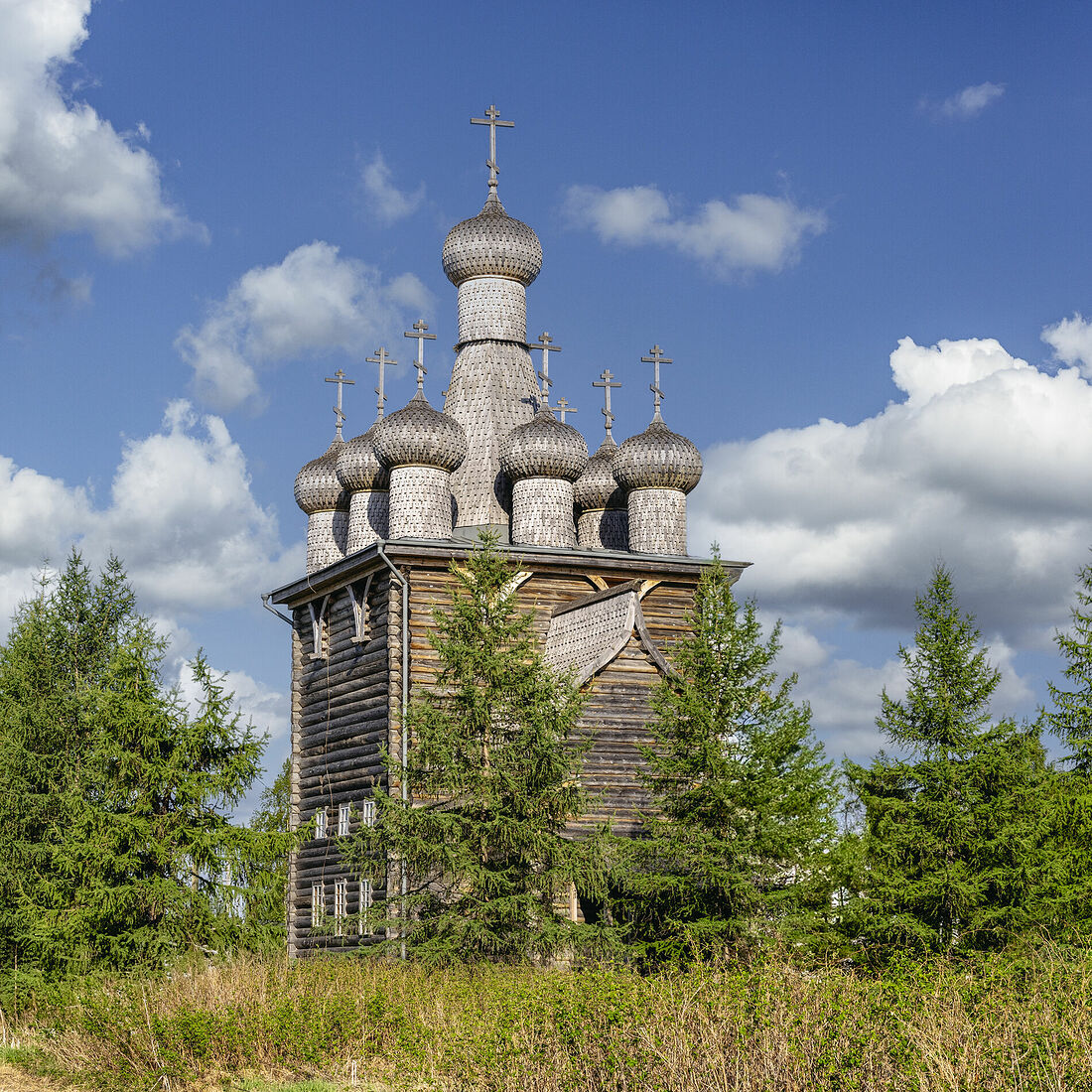 Arcady Zakharov photo. Architecture of churches of the Russian North. Church of the Intercession of the Mother of God, 1688. Rikasovo village