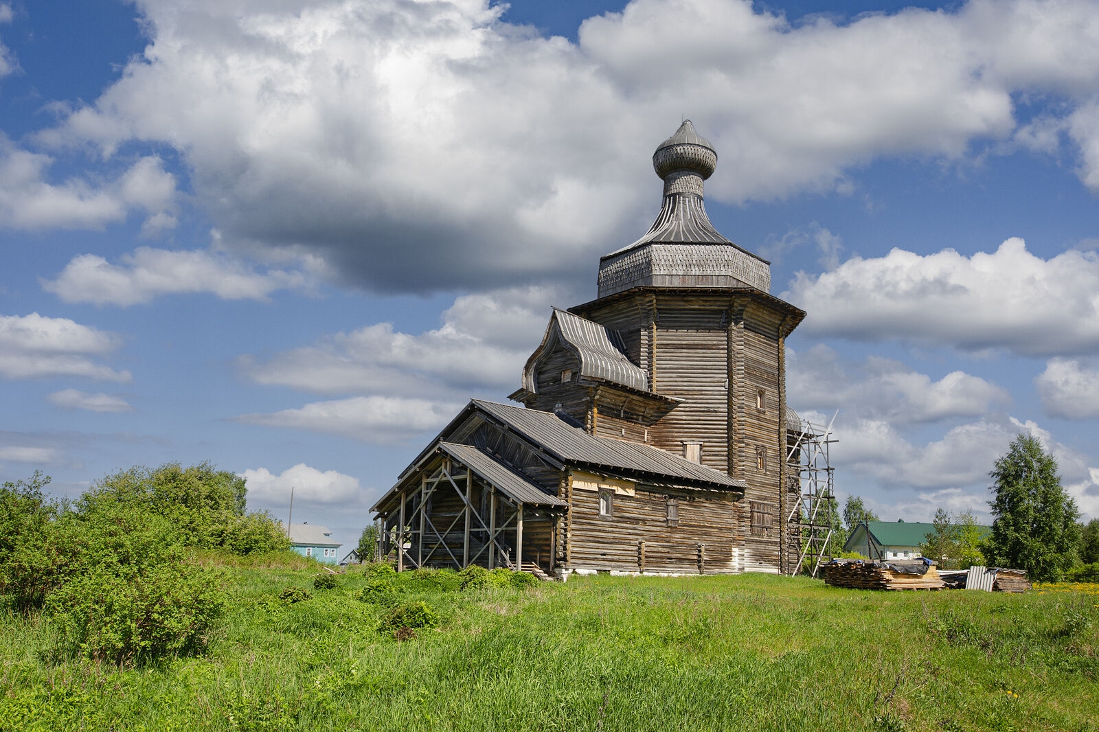 Arcady Zakharov photo. Architecture of churches of the Russian North. Church of St. Nicholas the Wonderworker, 1687. Zachachye village (copy of 1909-1914)