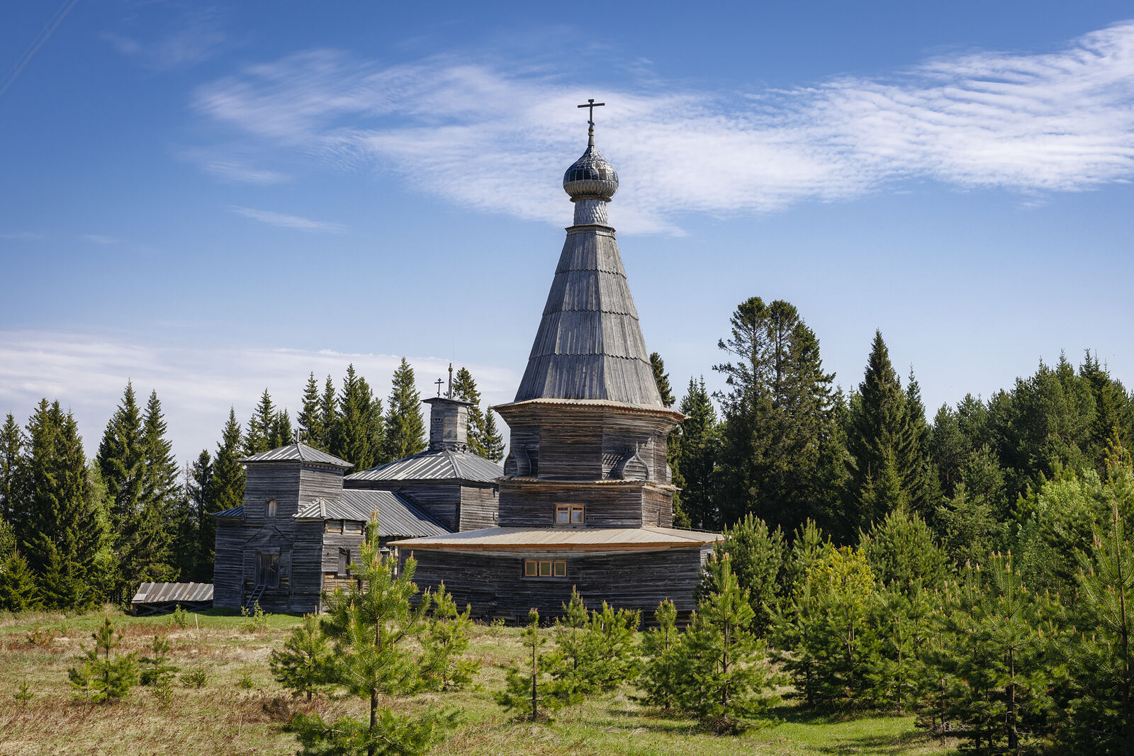 Arcady Zakharov photo. Architecture of churches of the Russian North. St. Nicholas Church, 1618. Purnema village