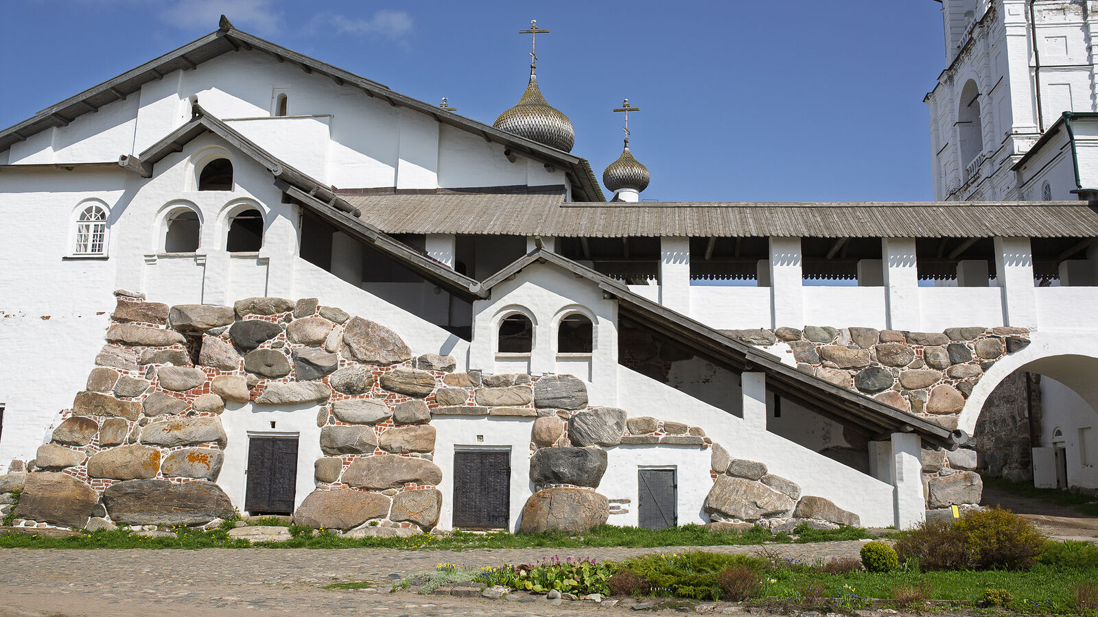 Аркадий Захаров фотография. Соловки. Комплекс Успенской церкви