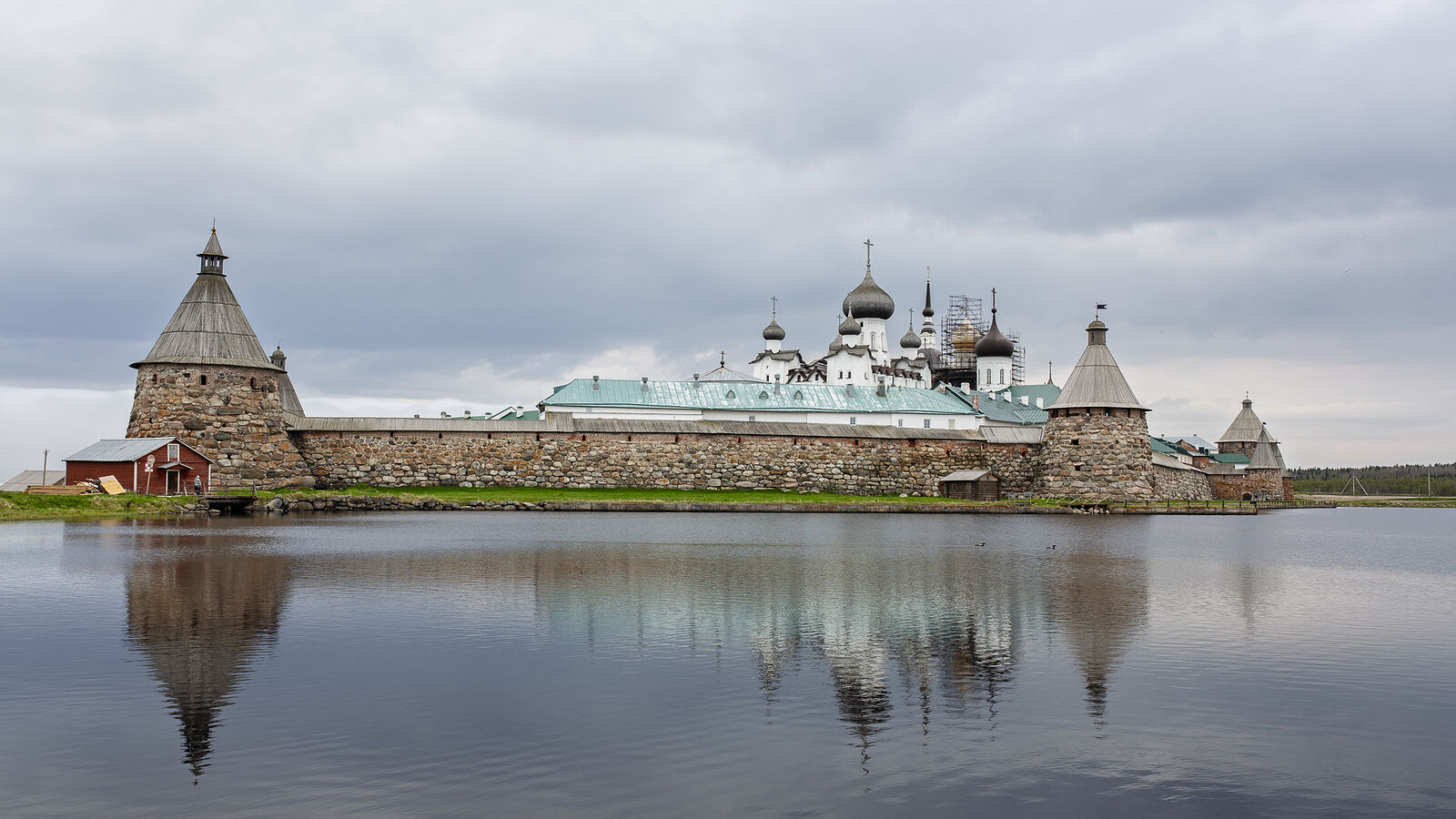 Аркадий Захаров фотография. Соловки. Вид со Святого озера