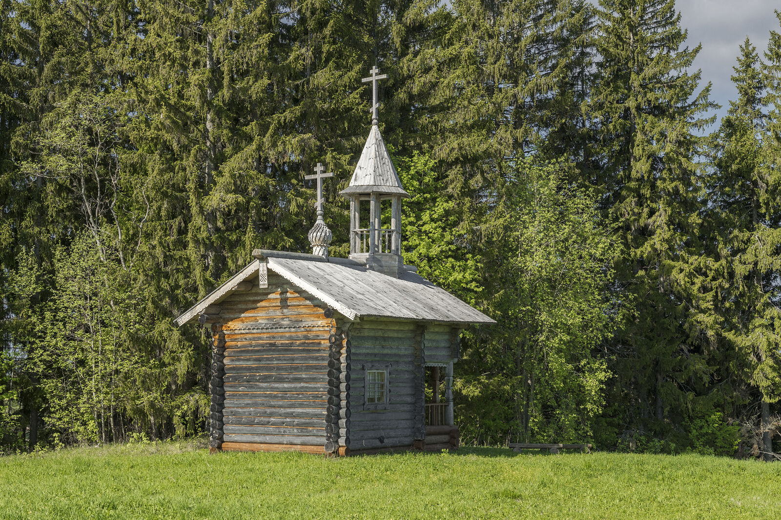 Arcady Zakharov photo. Chapels. Alexander Nevsky Chapel. 2003 Kenozero. The manor